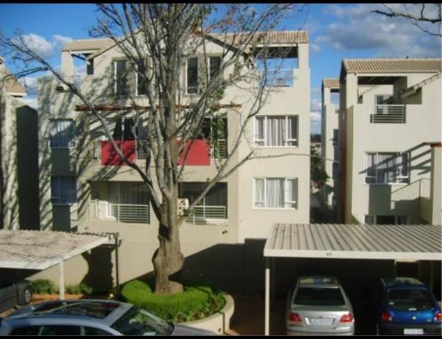 1 BEDROOM APARTMENT TO LET IN BRYANSTON